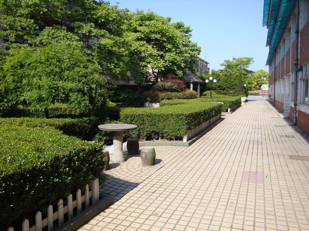 美利坚大学插图